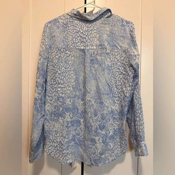Rails Josephine Aqua Mixed Animal Size M Blue & White Button Up Shirt‎ - Picture 4 of 13